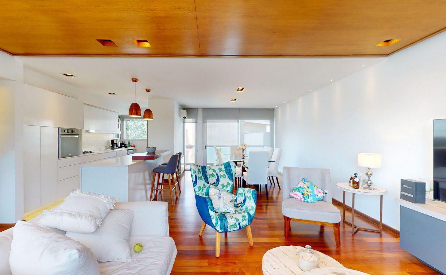 Foto de CASA EN VENTA LA PLATA, 3 DORMITORIOS. ZONA PLAZA AZCUÉNAGA. TERRAZA, PILETA, QUINCHO., imagen 4