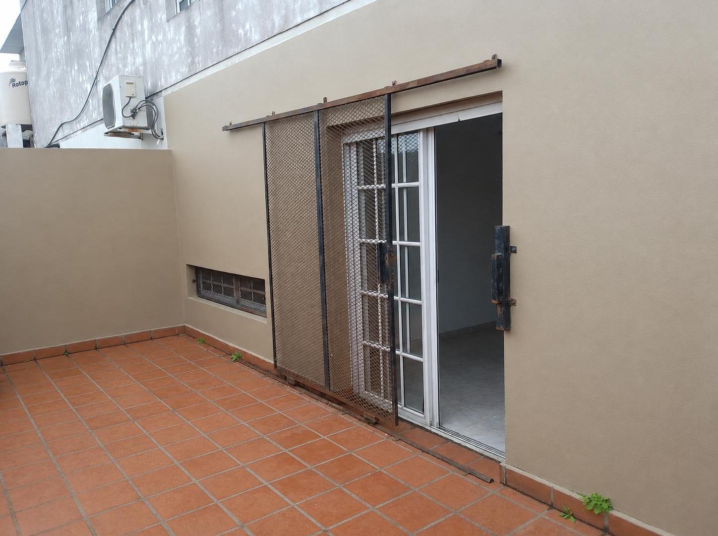 Foto de MONOAMBIENTE EN VENTA LA PLATA, imagen 5