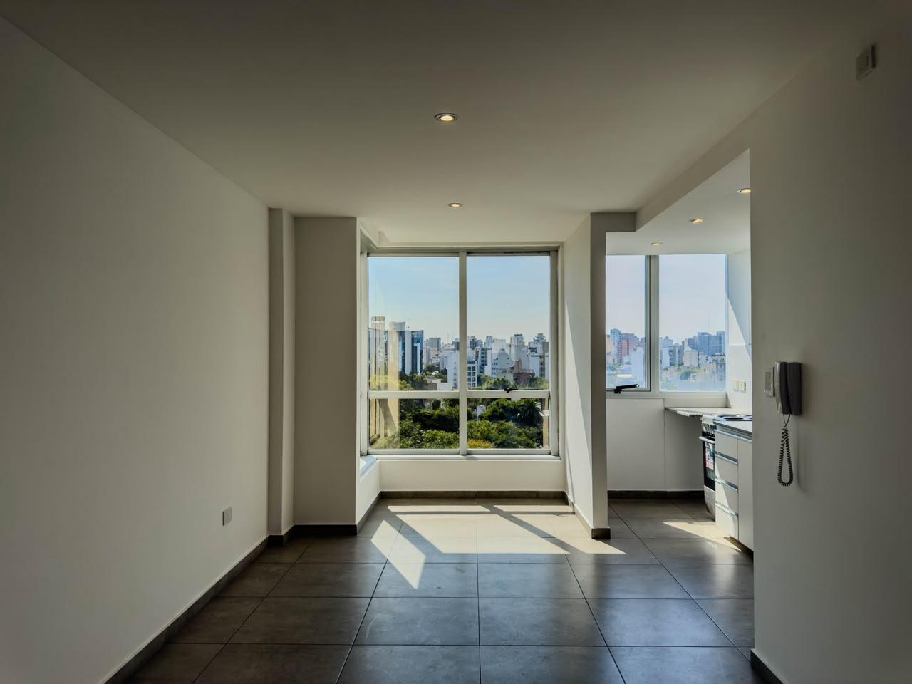 Foto de Departamento en venta de un dormitorio frente a la plaza, imagen 1