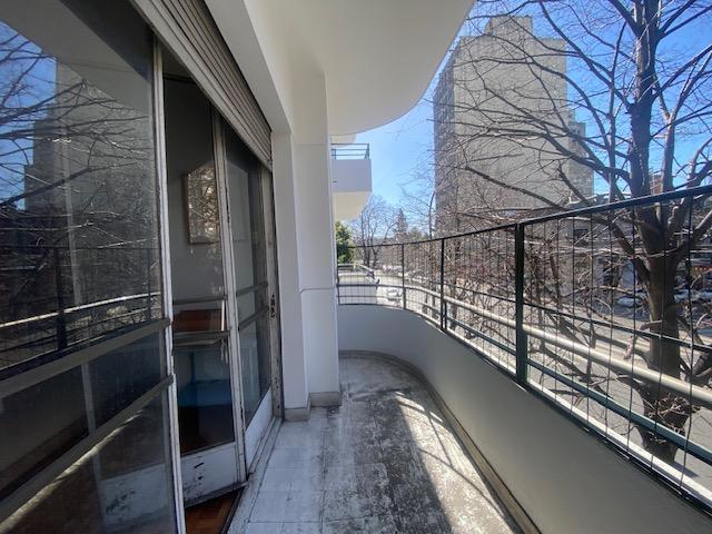 Foto de Departamento 2 dormitorios con cochera y patio en venta, imagen 5