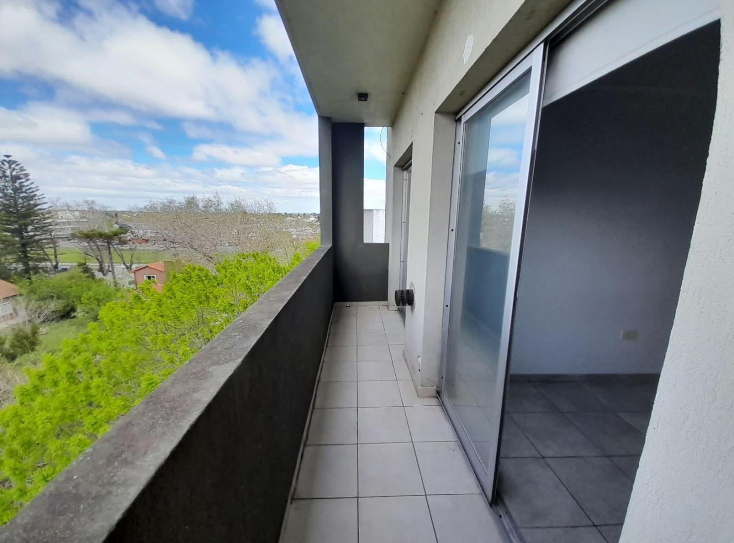 Foto de Departamento 1 dormitorio + cochera en 45 30 y 31, imagen 4