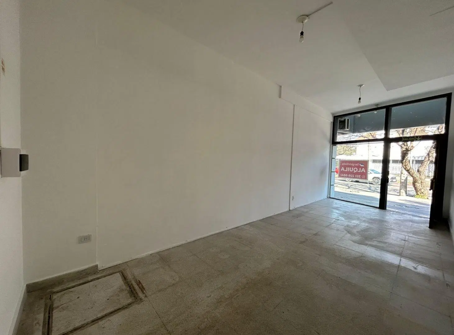 Deposito en Alquiler | Granja De Funes | Salón | Excelente Ubicacion 3