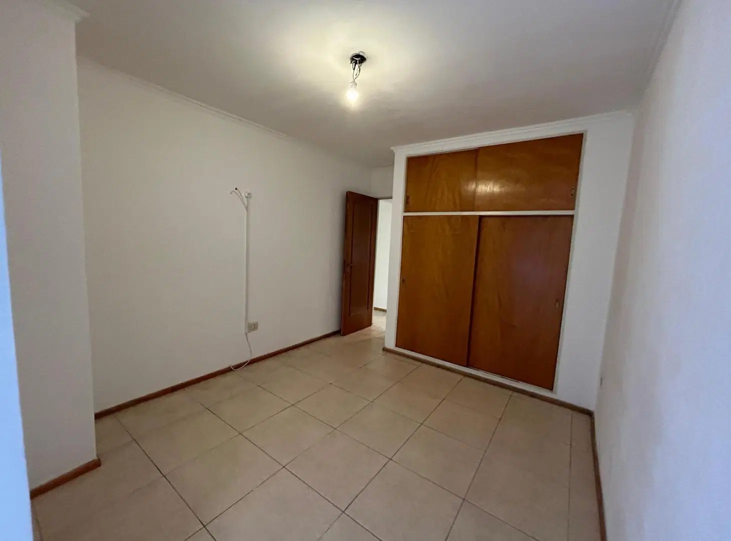 Departamento en Alquiler | 1 Dormitorio | Nueva Cordoba | Frente con Balcón 2
