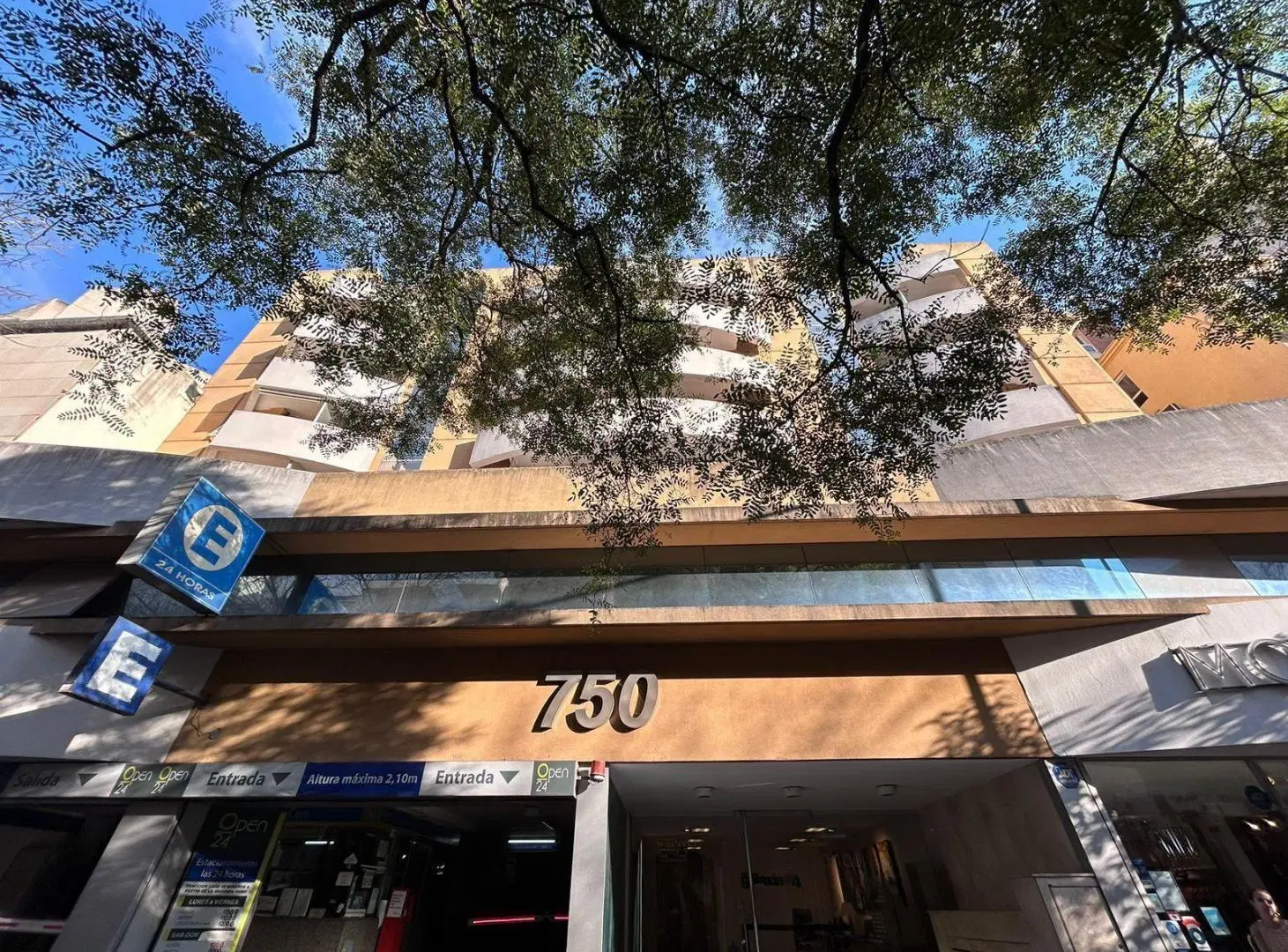 Departamento en Alquiler | 1 Dormitorio | Nueva Córdoba | Balcon | Seguridad | proximo a Buen Pastor 4