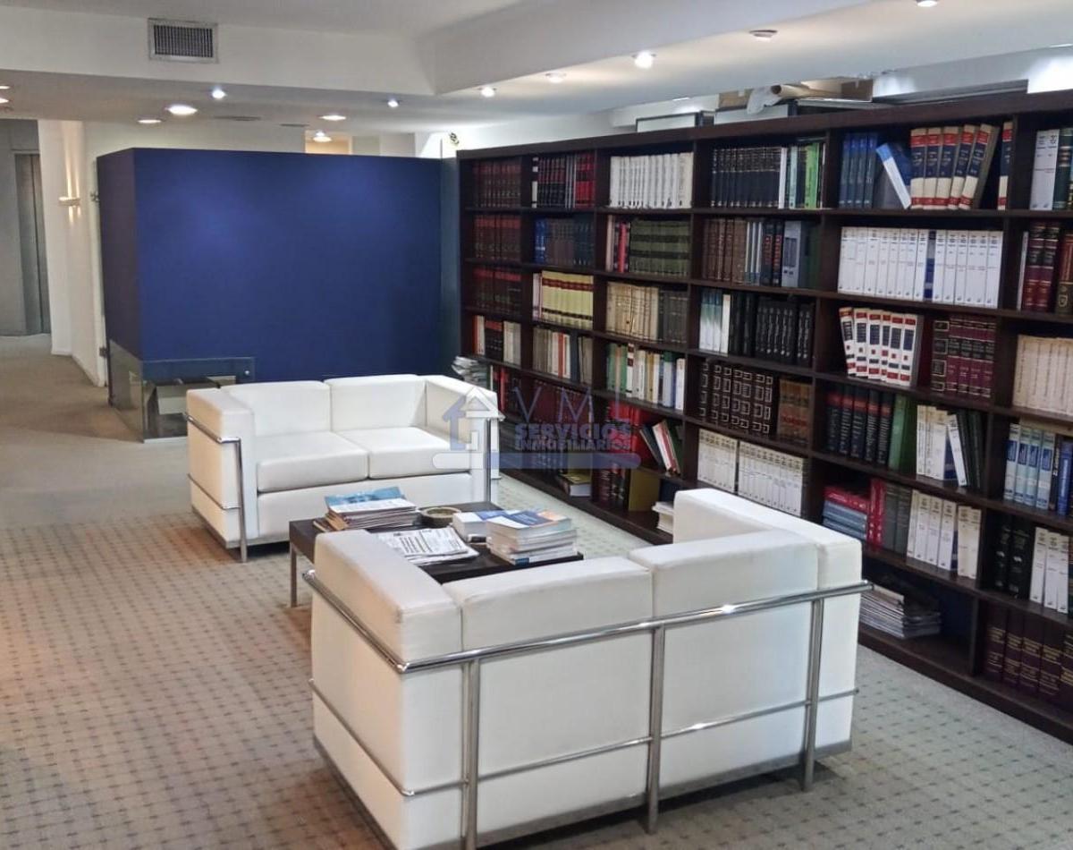 Foto de Espectacular! Gran Oficina en VENTA Sobre Av. Irigoyen 175 m2 Nueva, imagen 2