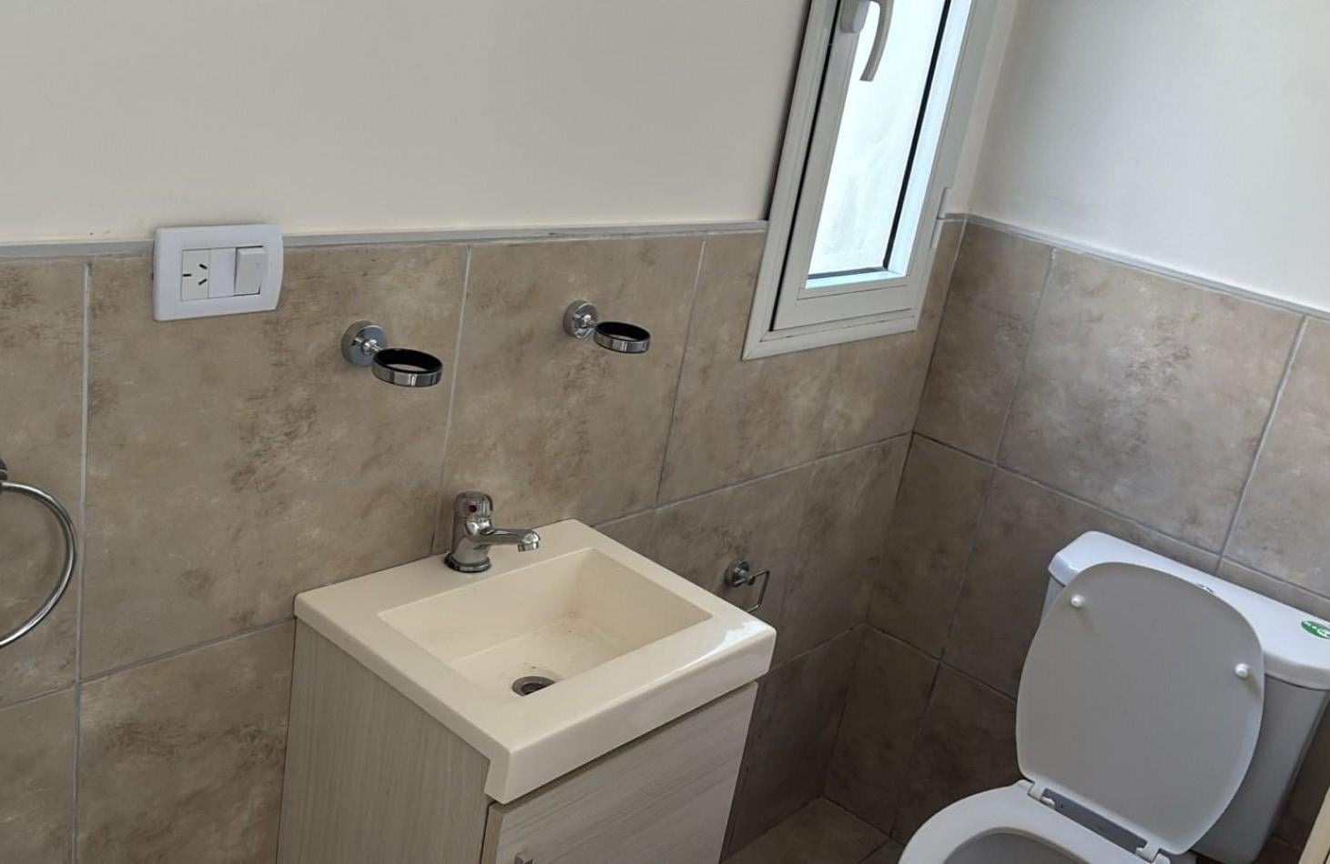 Foto de Espectacular! Duplex en Alquiler 2 Dorm. 2 Baños en Valle Cercano, imagen 5