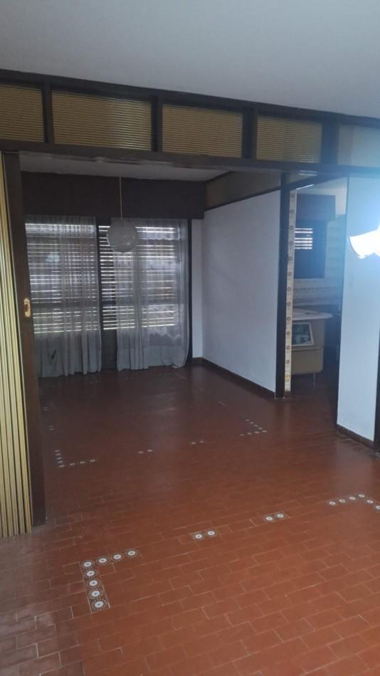 Foto de Oportunidad!! Barrio Colon! En venta Casa 3 dormitorios 2 baños, imagen 4