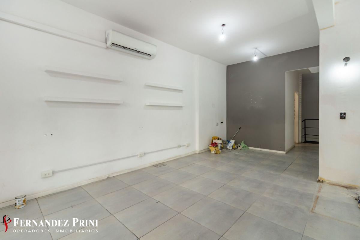 Foto de Amplio local de 86m² con sótano en Colegiales, imagen 4