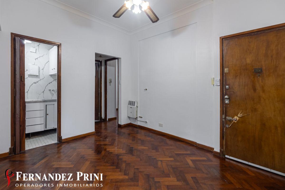 Foto de Semipiso dos ambientes apto profesional en Balvanera, imagen 3
