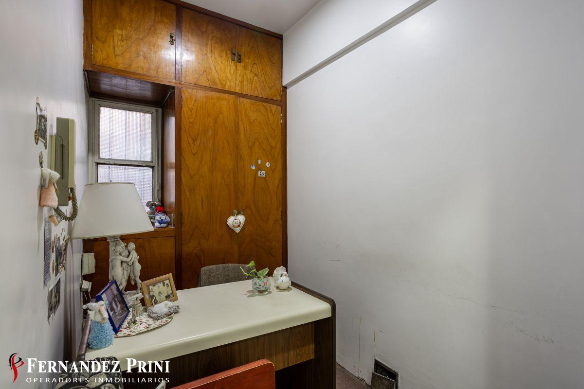 Foto de Muy buen semipiso 4 ambientes apto profesional, con patio, imagen 4