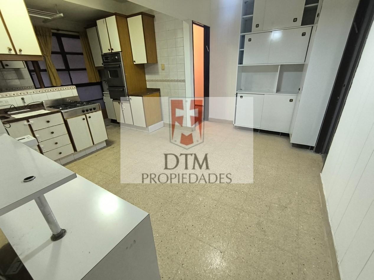 Foto de RESERVADO!! Barrio Norte, Alquiler, 4 ambientes, con Balcon corrido., imagen 2