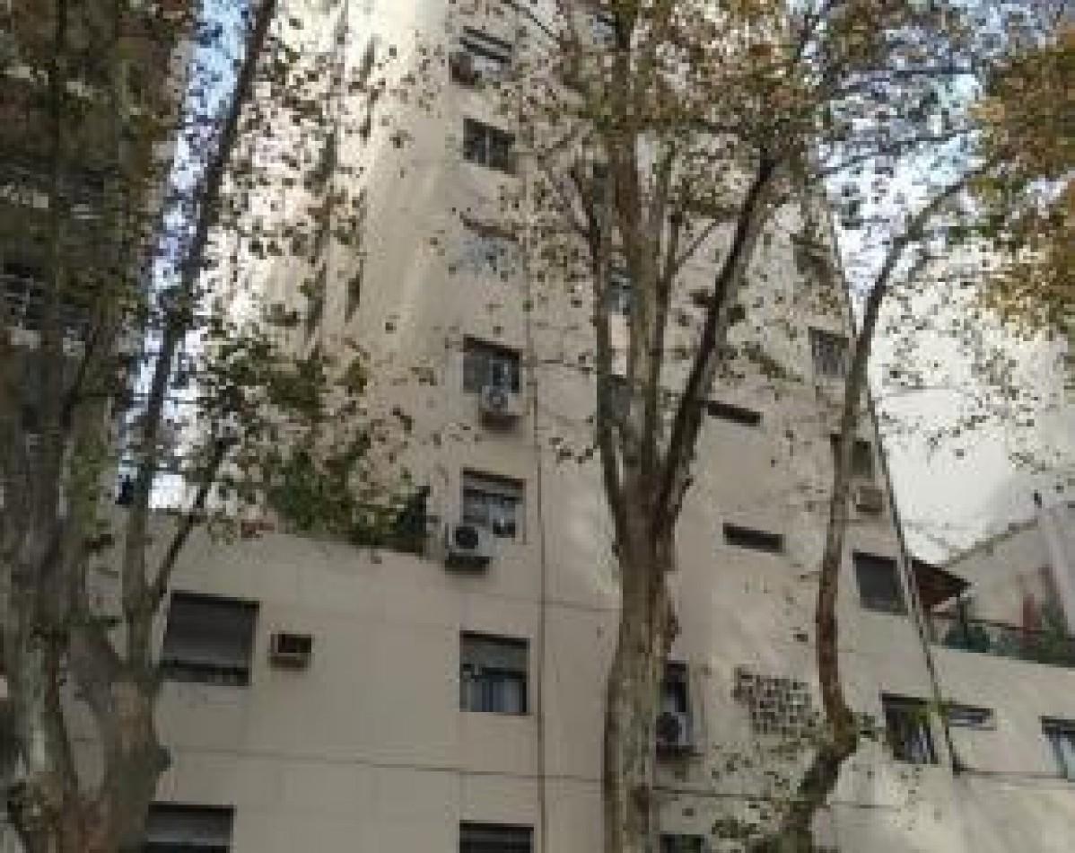 Departamento en alquiler. Palermo. Piso Alto, super luminoso con vista a la Ciudad. Bajas expensas.