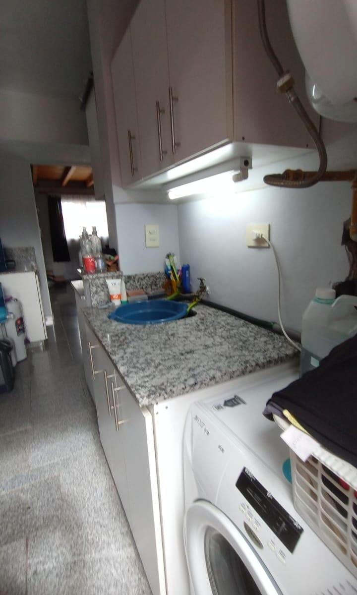Vendo Hermosa Casa en B° Solares de Arguello 5