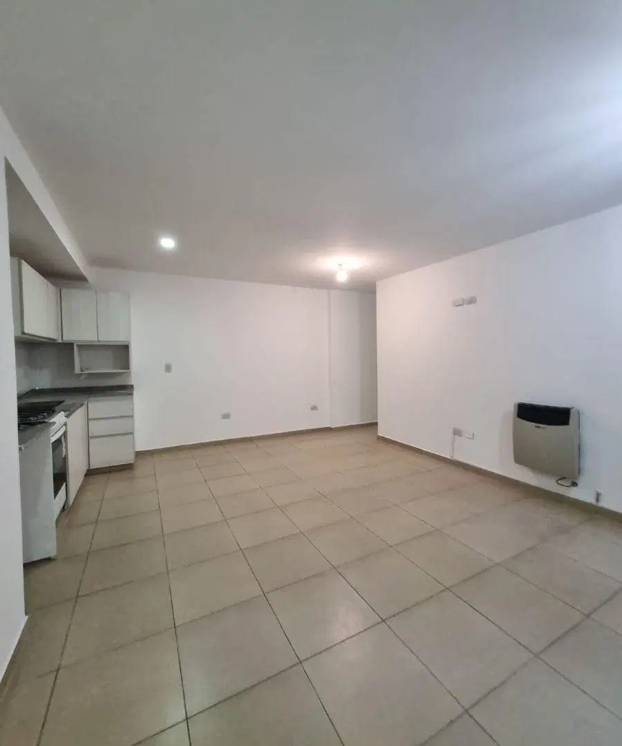 Alquilo B° Nva Córdoba ( 2 dormitorios- edifico de categoría) 1
