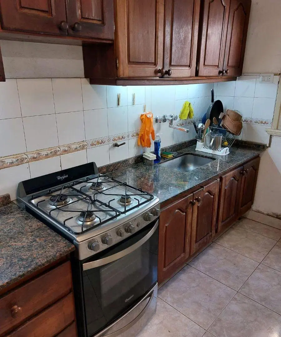 Vendo Casona zona comercial de B° Cofico 2