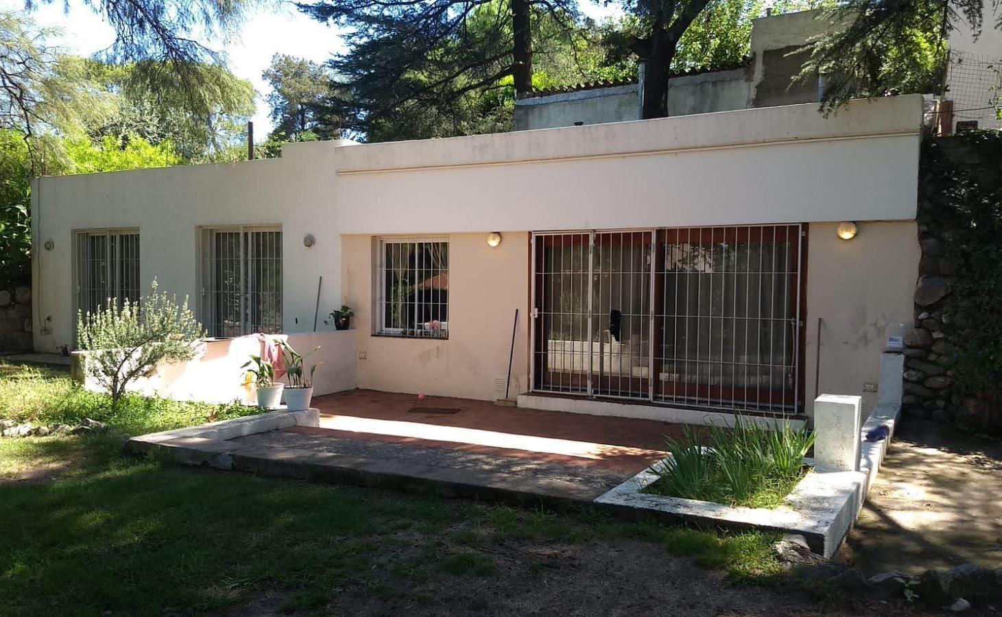 VENDO ZONA VILLA ALLENDE GOLF