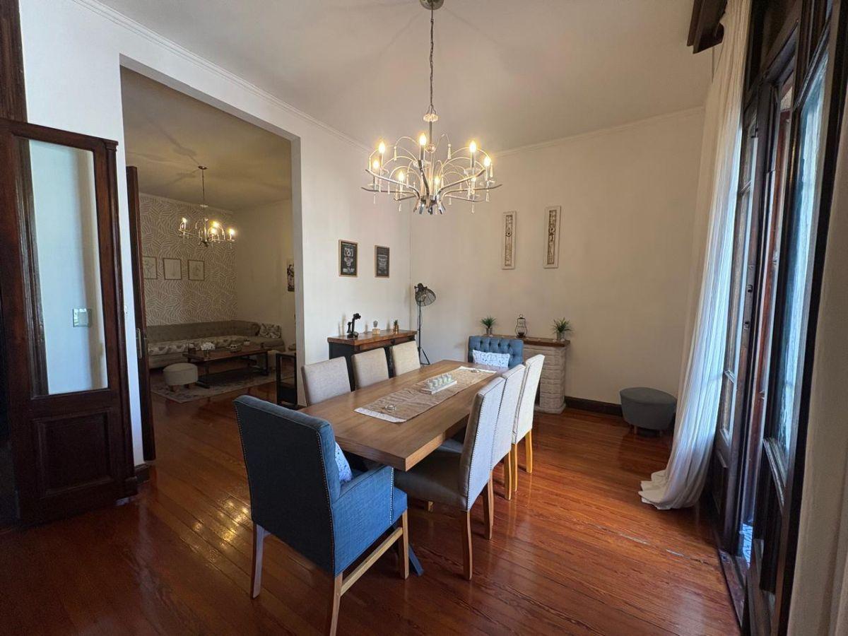 Foto de INCREIBLE PH – 5 AMBIENTES – AL FRENTE – ESTADO IMPECABLE – ENTRADA, imagen 4