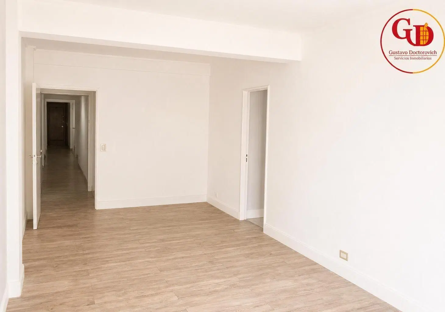 Departamento en Venta 4 ambientes Balcón corrido Vista abierta Caballito 2