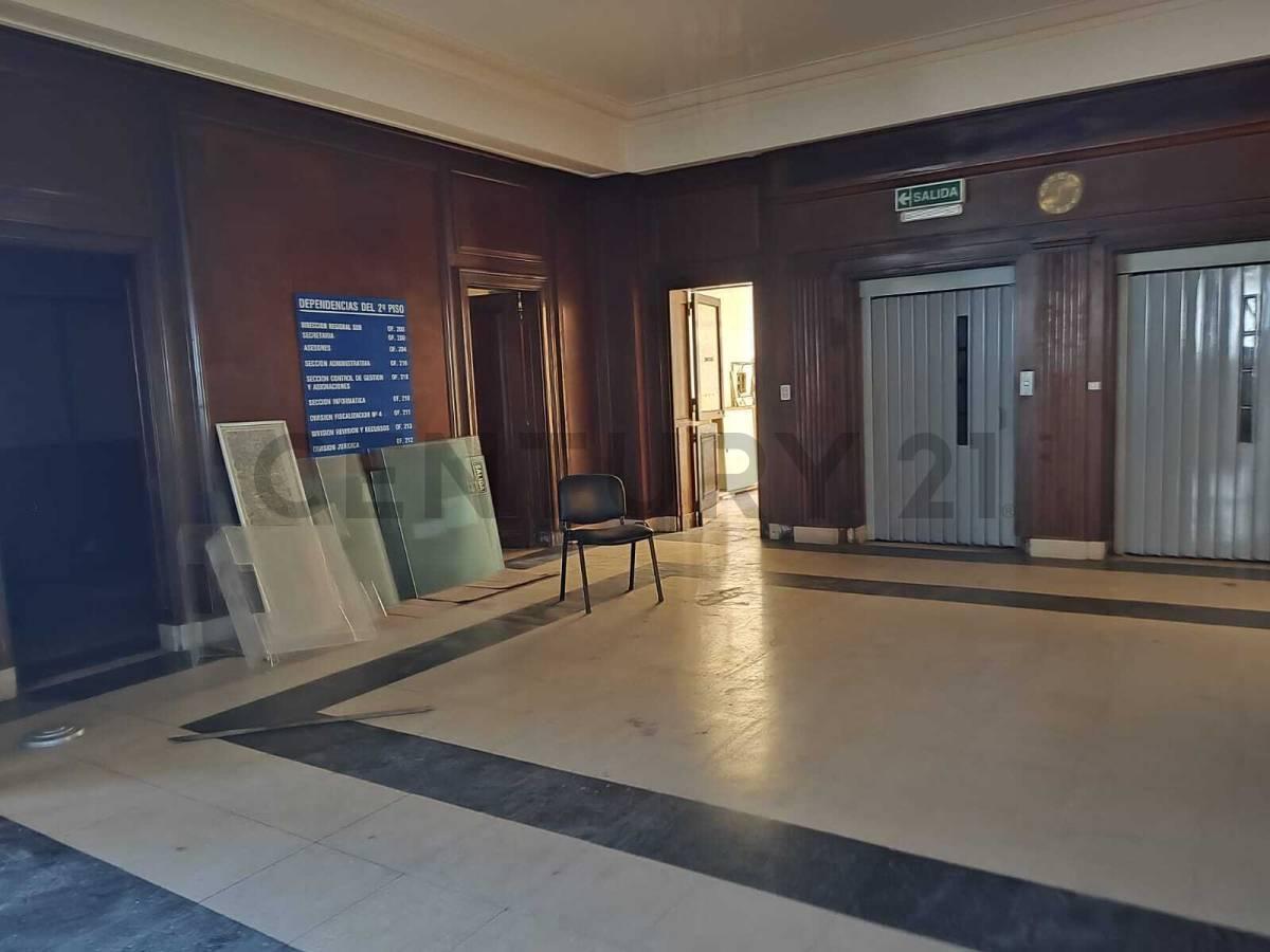 Venta de Edificio de Oficinas en Constitución 4