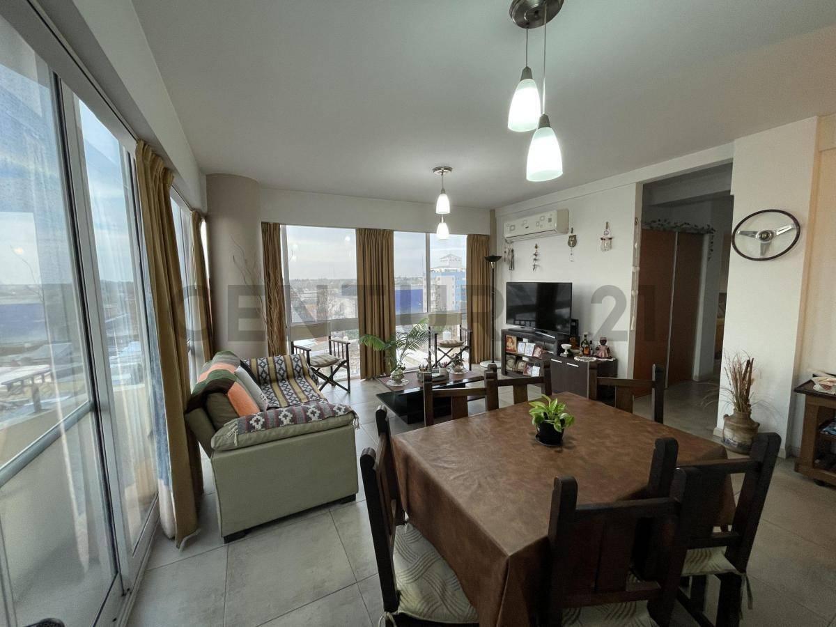 Venta Departamento 3 Ambientes en Tigre 4