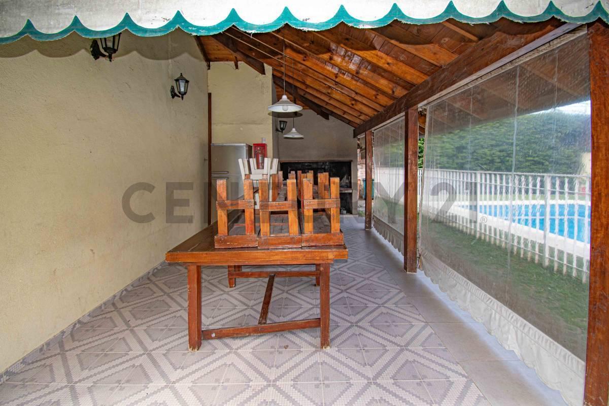 Venta Triplex en Barrio Pinar de Tigre 5
