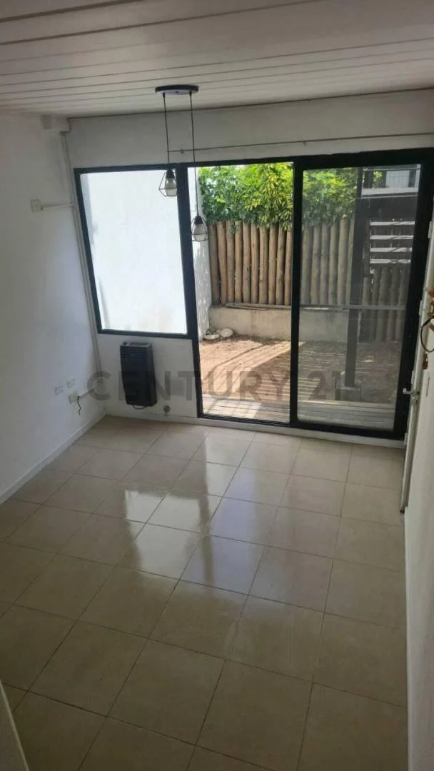Foto de Alquiler- departamento- 2 ambientes- Belen de Escobar, imagen 3