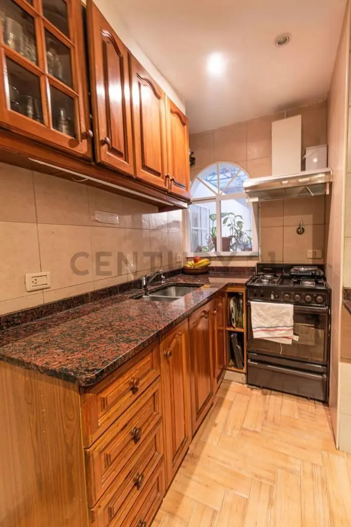VENTA DEPARTAMENTO EN RECOLETA 5 AMBIENTES CON QUINCHO Y PARRILLA 4