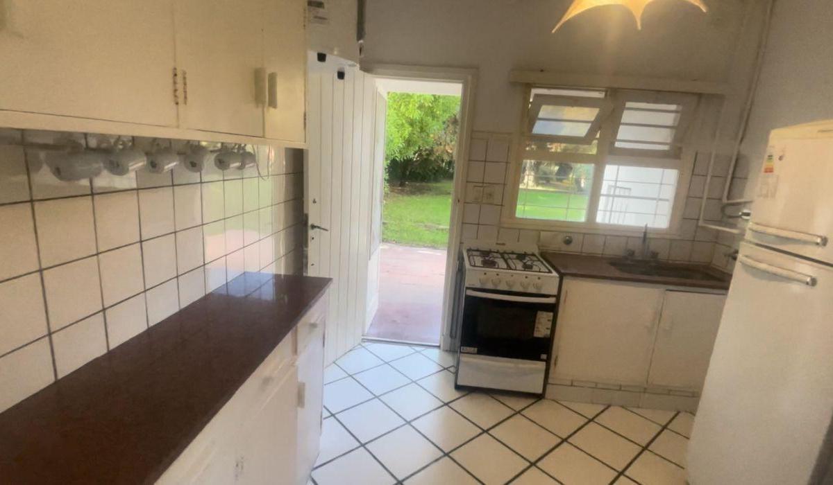 Casa / Chalet Calle 33 Entre 8 y 10 - Miramar 3