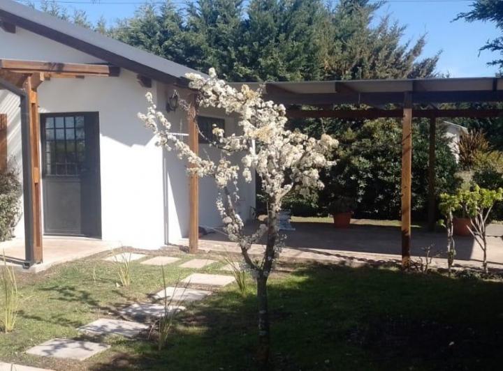 Casa - Calle Paseo del Pingüino y Av. de la Caballada - Las Lomas - Miramar 3