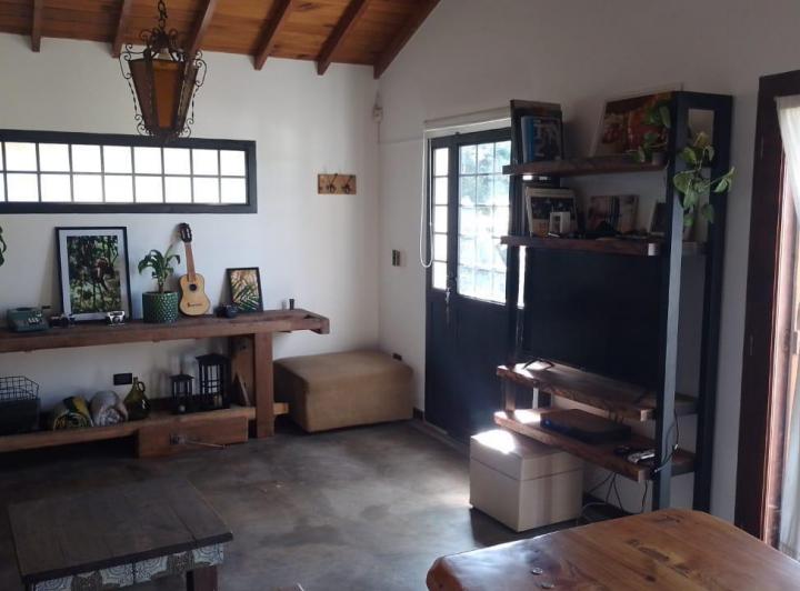 Casa - Calle Paseo del Pingüino y Av. de la Caballada - Las Lomas - Miramar 4