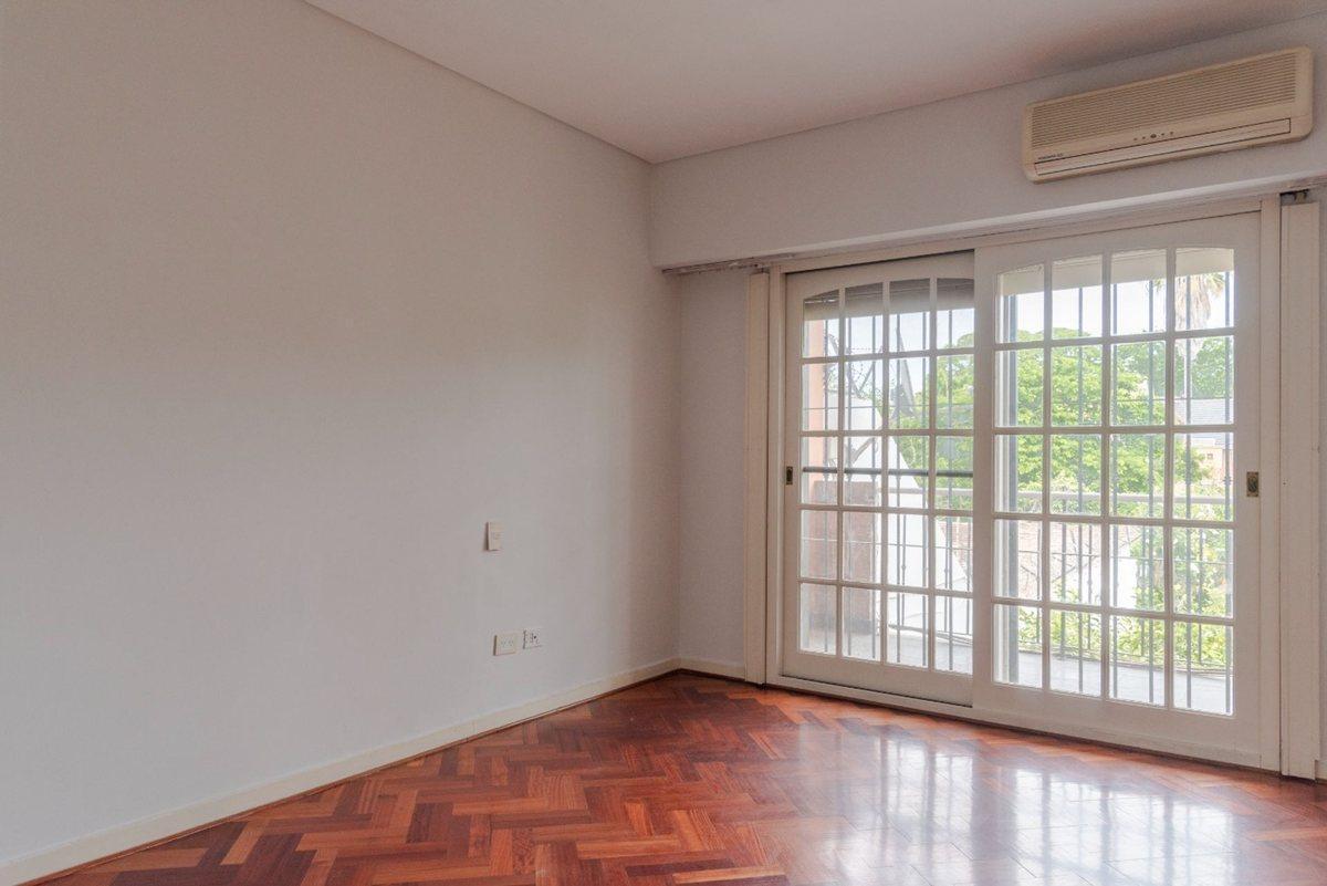 Venta Casa 7 Ambientes Florida 4