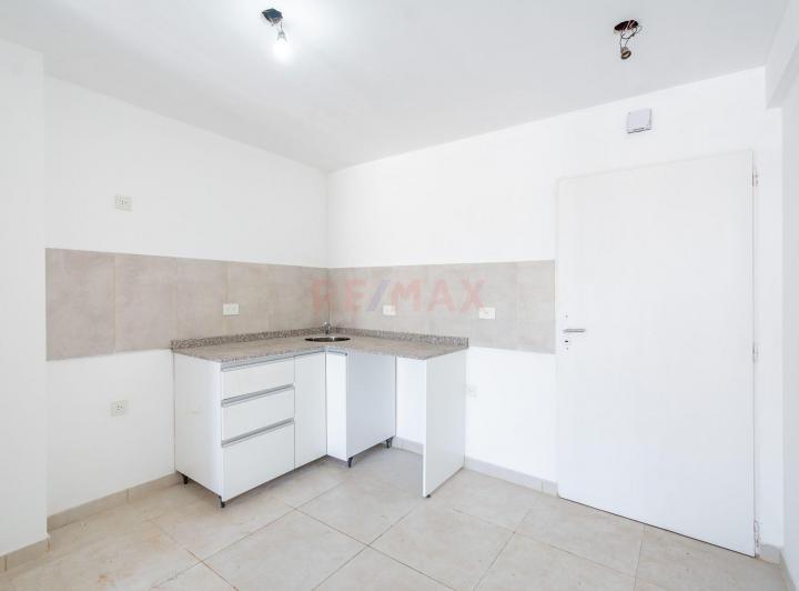 Departamento 2 ambientes en Avellaneda 4