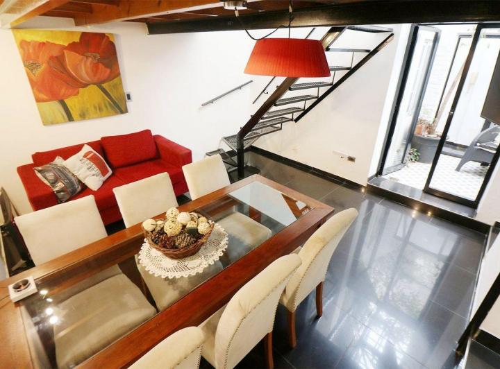 VENTA DE PH CINCO AMBIENTES EN VILLA CRESPO 1
