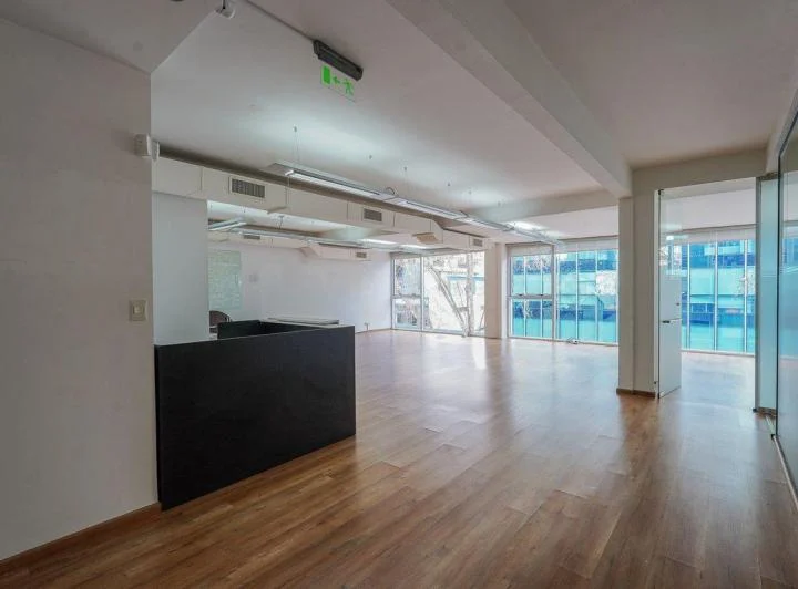 OFICINA PREMIUM. AMENITIES CORPORATIVOS 3 COCHERAS 4