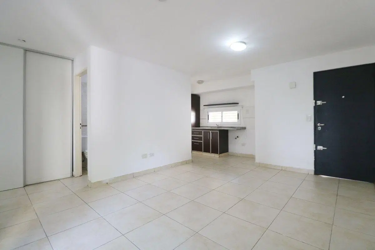 Departamento 2 ambientes balcón al frente - Morón 2