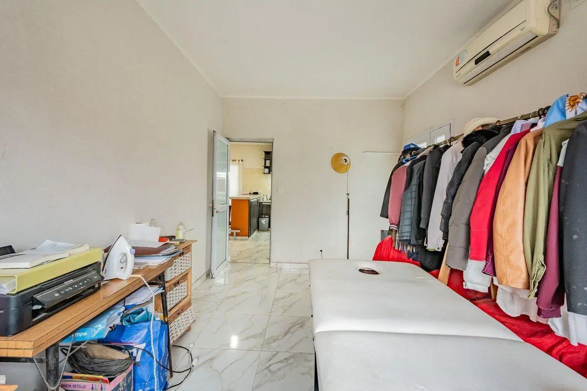 MODERNA CASA 4 DORMITORIOS Brio LAGUNA AZUL-EZEIZA 2