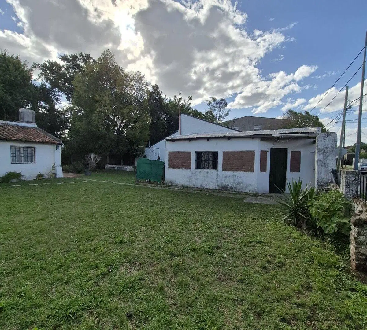 Casa en venta lote doble frente 600m2 totales 5