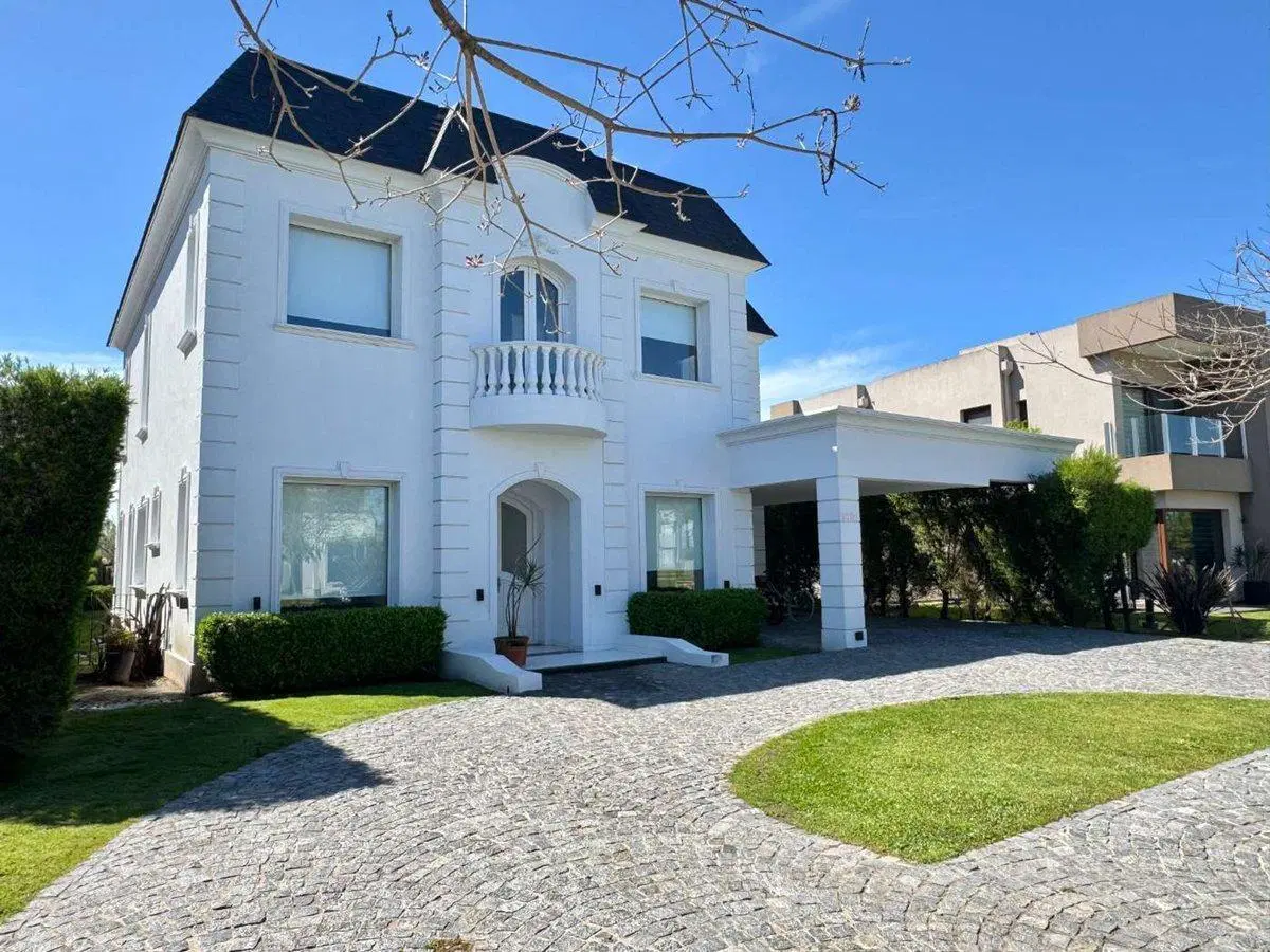 Venta casa Nuevo Quilmes 5 habitaciones 2