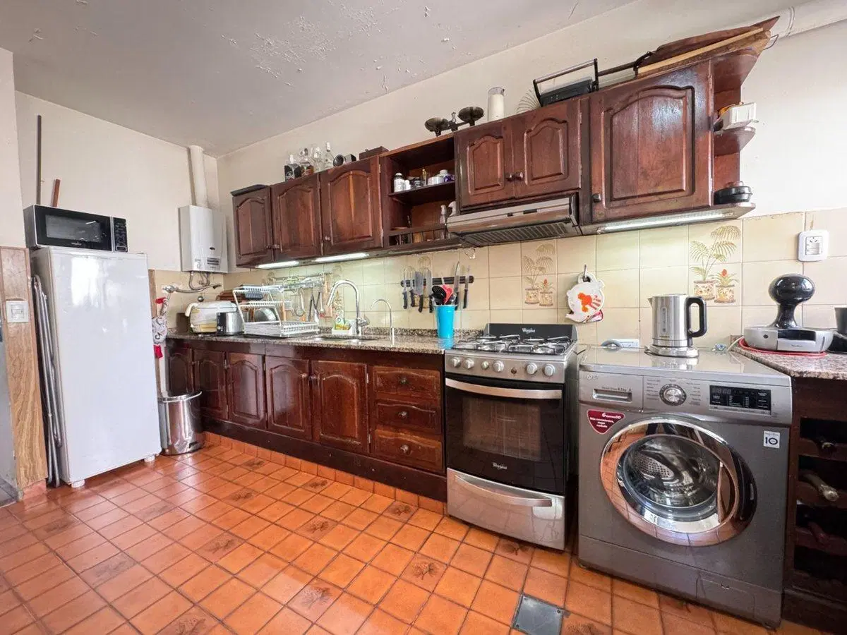 Venta departamento 3 ambientes Bernal con cochera 3