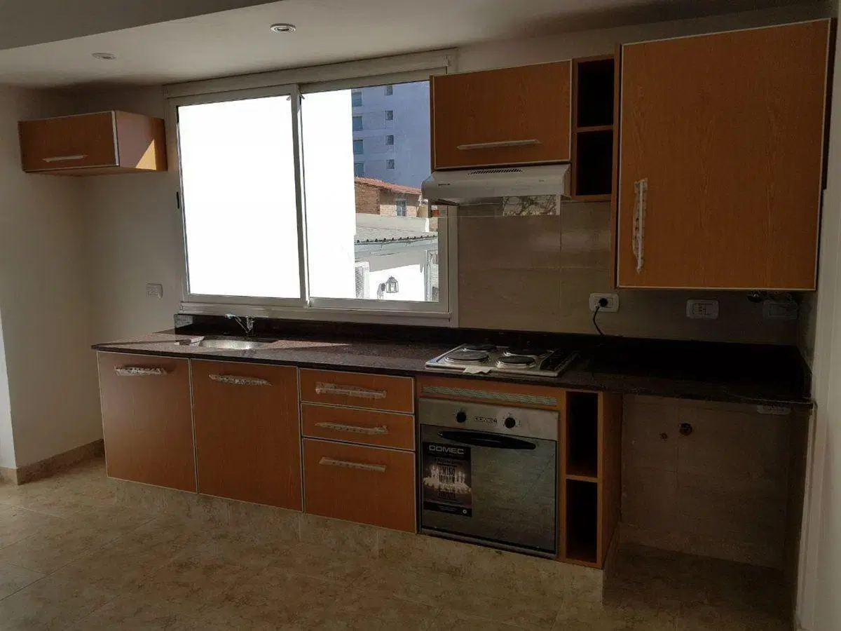 IMPECABLE MONOAMBIENTE CON BALCON EN CHACARITA 3