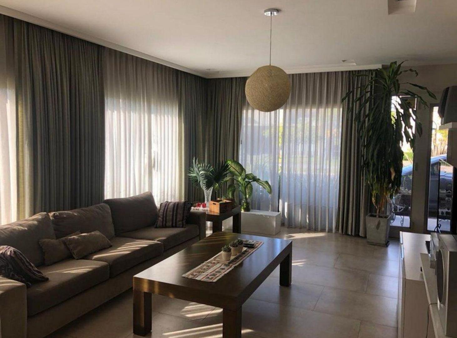 Venta casa Nuevo Quilmes lote interno