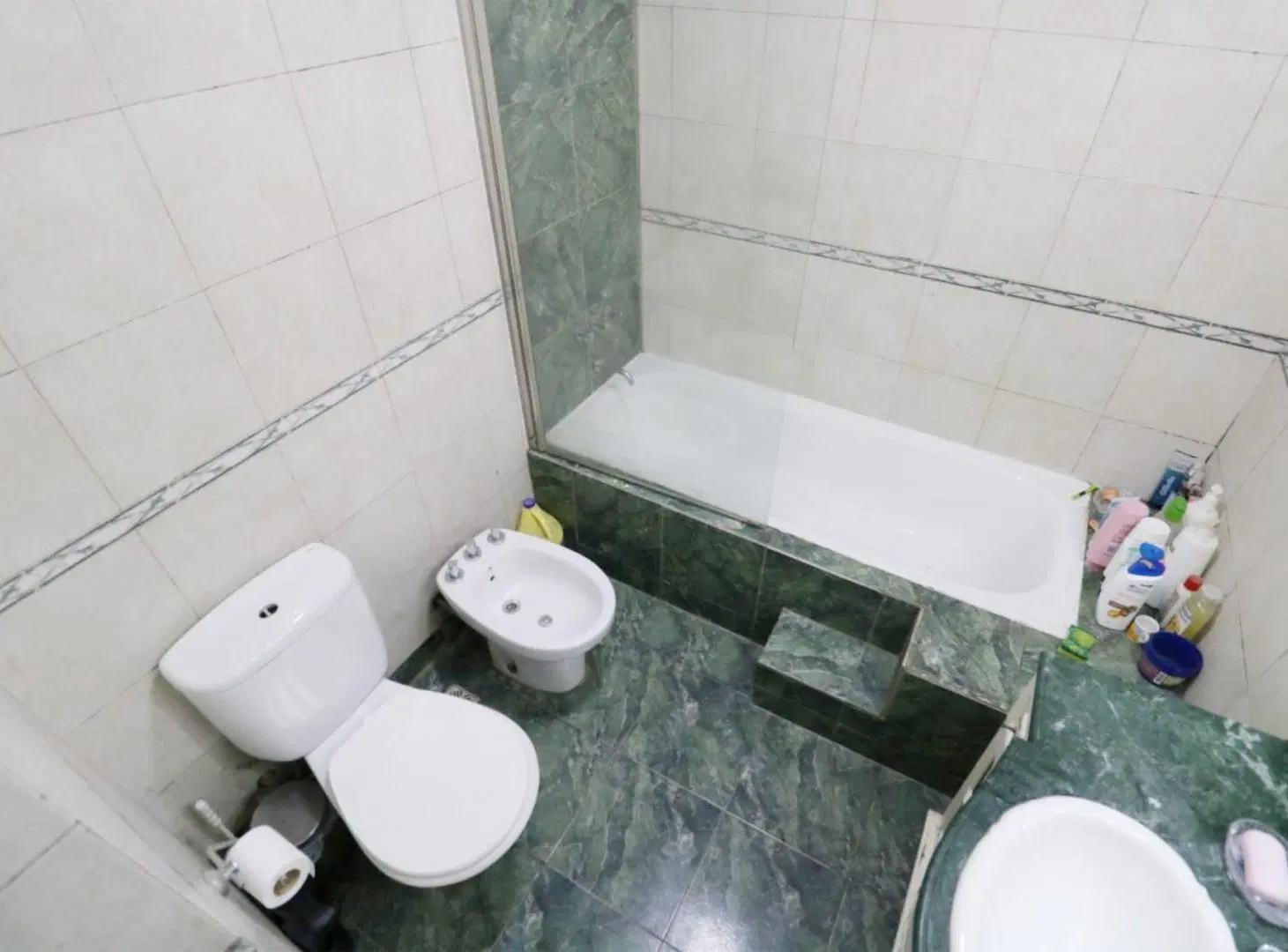 OPORTUNIDAD PH 4 AMBIENTES FLORES 5