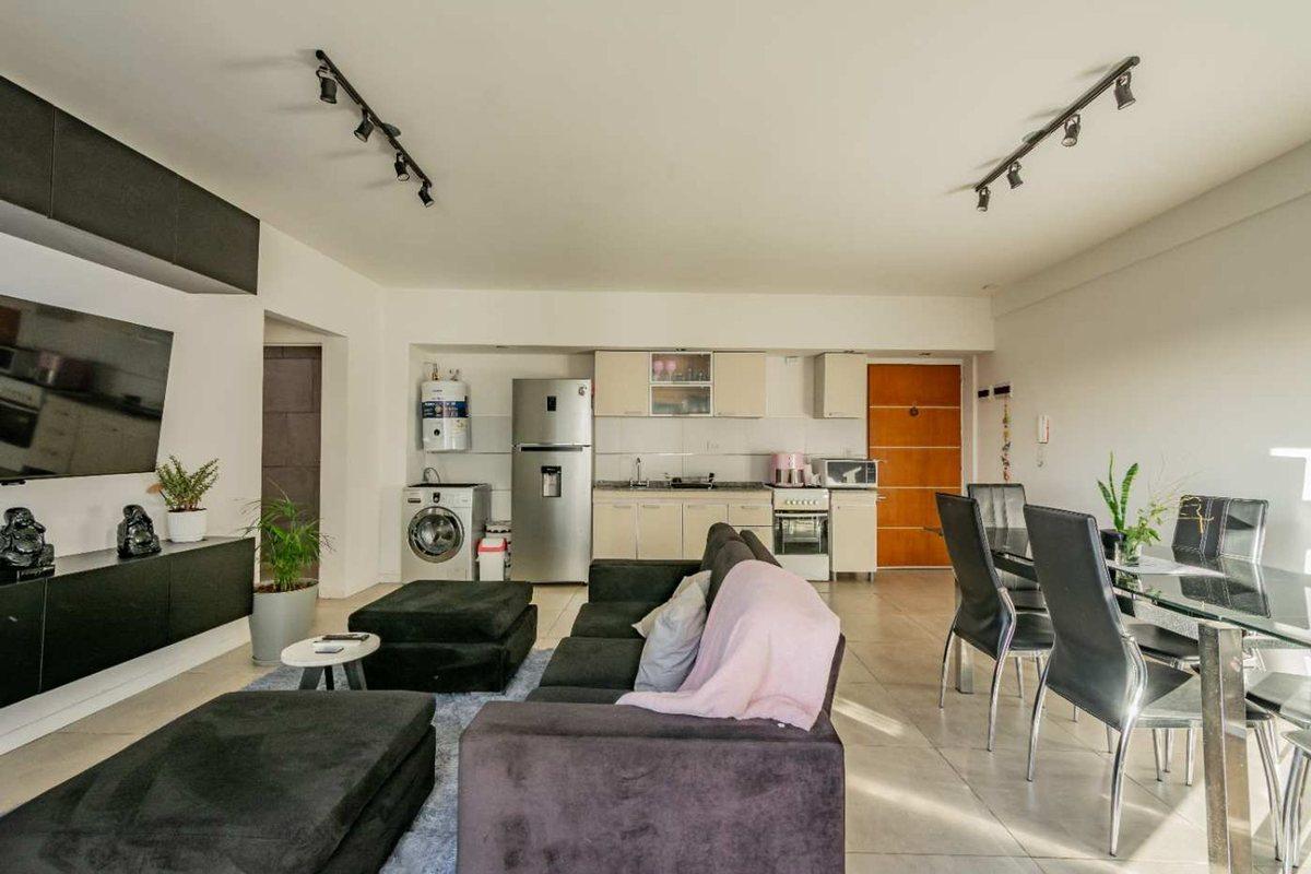 Foto de Excelente departamento 2 ambientes con balcon, imagen 4