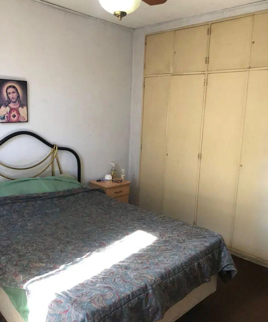 CASA EN VENTA DE 4 AMBIENTES EN LINIERS 4