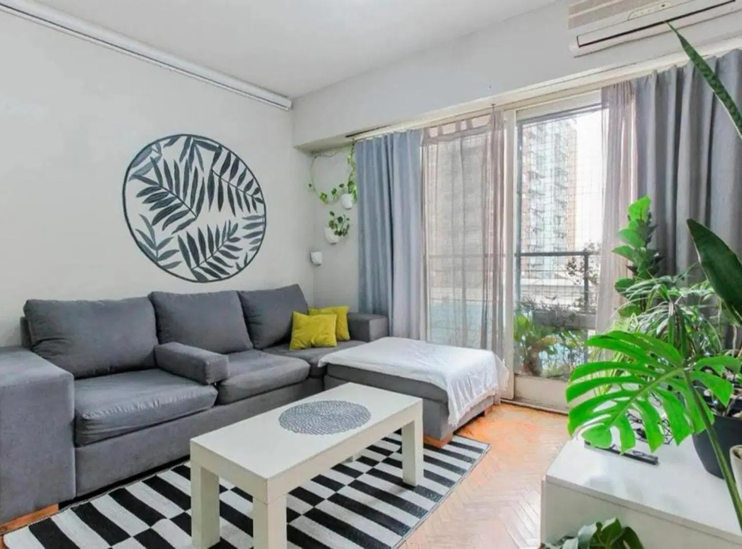 Departamento 3 amb en venta en Colegiales luminoso 2