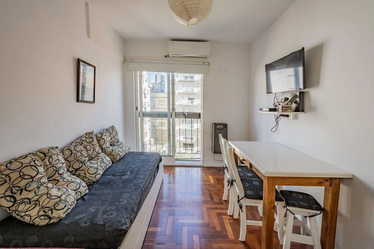 VENTA DEPTO 2 AMB-IDEAL INVERSOR-HOSPITAL ITALIANO 2