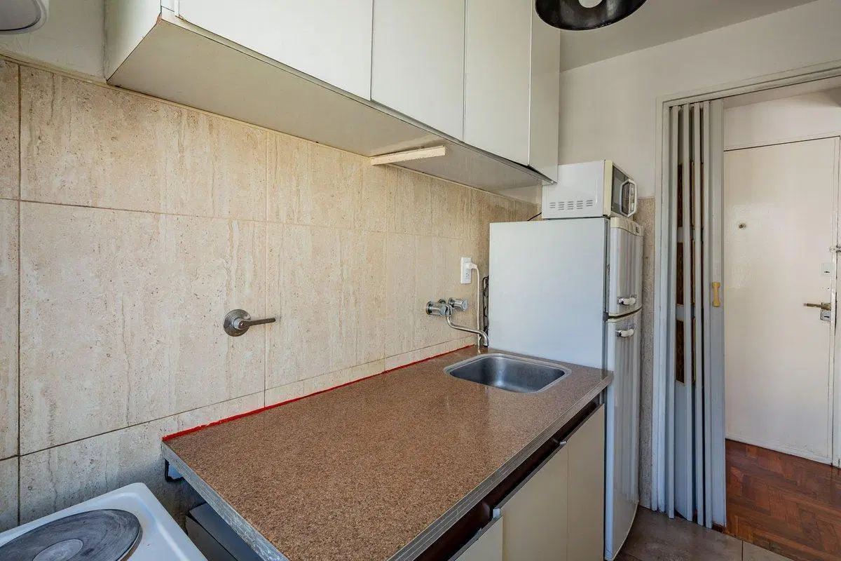 VENTA DEPTO 2 AMB-IDEAL INVERSOR-HOSPITAL ITALIANO 4