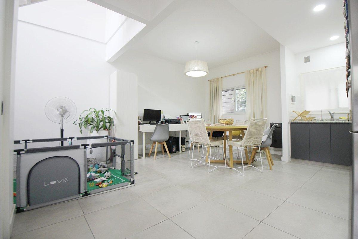 Foto de PH 3 AMB AL FRENTE EN VENTA – VILLA SARMIENTO, imagen 2