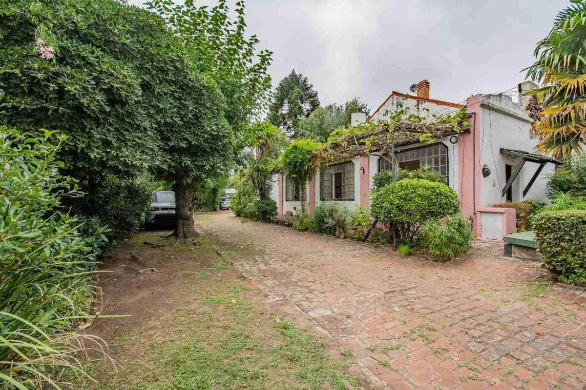 LOTE DOBLE FTE - BARRIO RESIDENCIAL MARTINEZ-970M2 5
