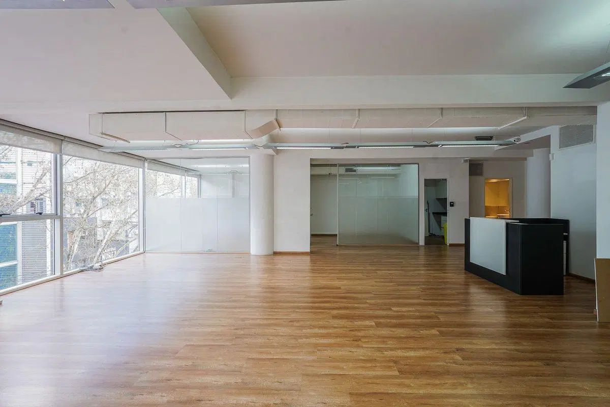 OFICINA PREMIUM AMENITIES CORPORATIVOS 3 COCHERAS 5